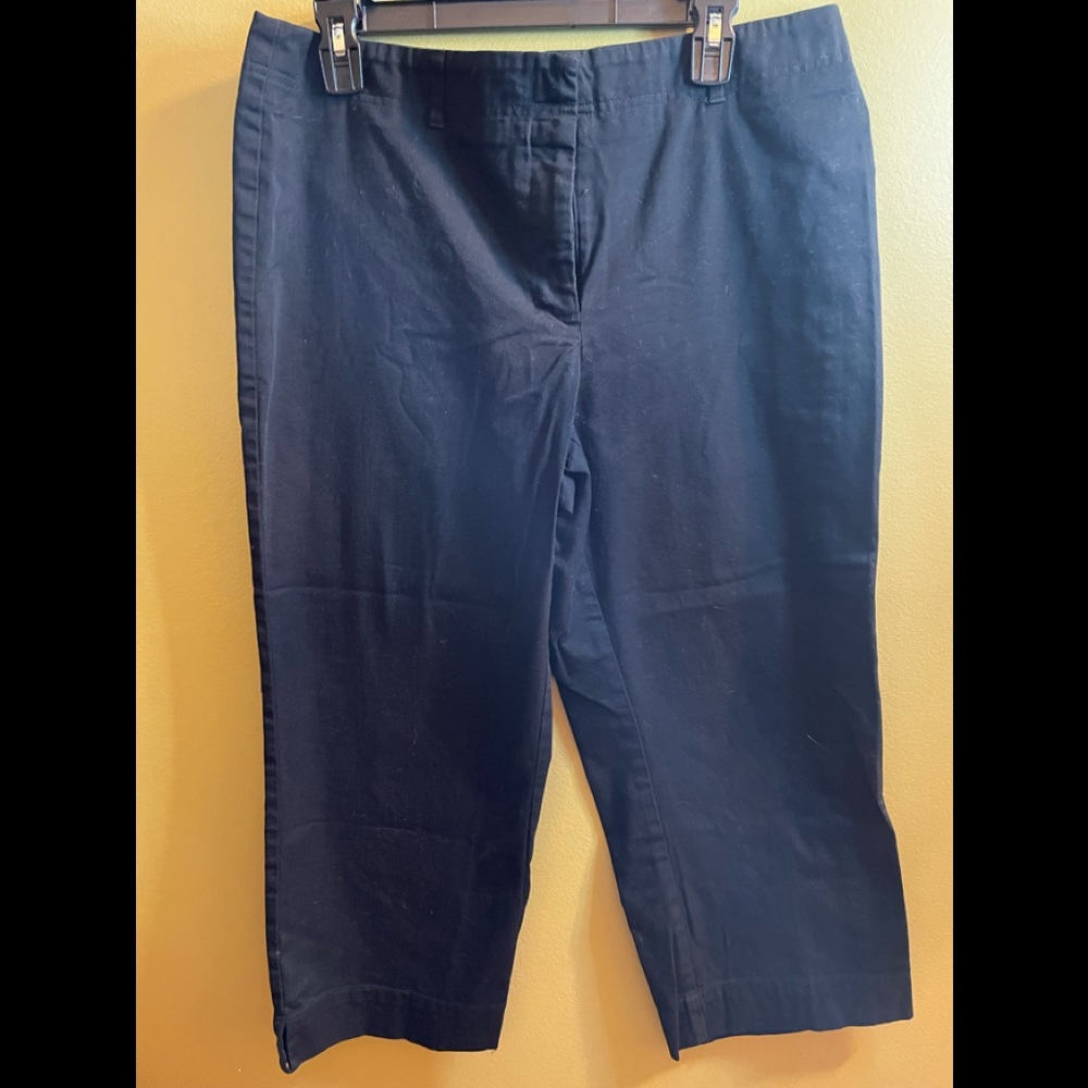 New York & Co. Black Capri’s